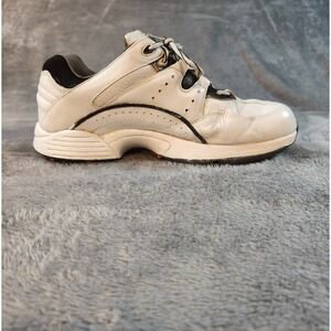 Footjoy Shoes Mens 8 White SuperLites Golf Leather Cushioned Soft Spikes 56732